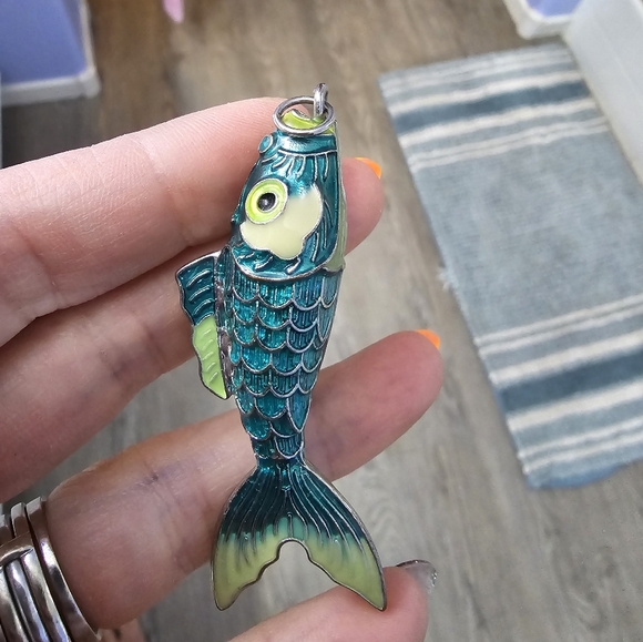 Enamel Fish Pendant - Picture 2 of 4
